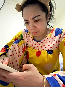 aa520uv online show from 11-06-25, 10:54