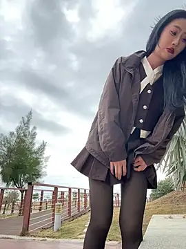 linger-23 online show from 01-12-26, 06:40