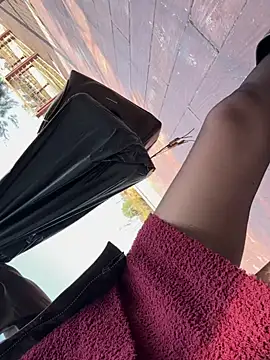 linger-23 online show from 01-19-26, 06:06