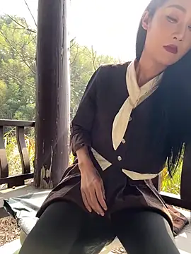 linger-23 online show from 03-15-26, 05:46