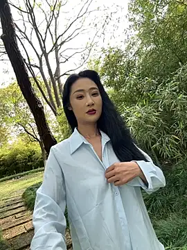 linger-23 online show from 04-09-26, 05:51