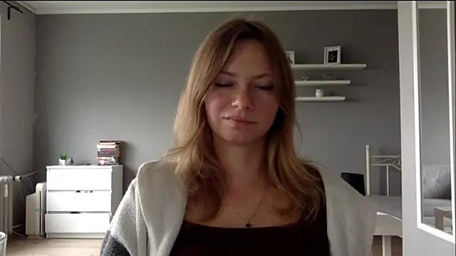 MillieShow online show from 09-14-25, 01:54