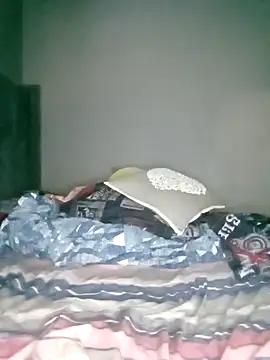 Snapshot of HerPleasure2025 chatting on 02-25-26, 05:39 HerPleasure2025 online show from 02-25-26, 05:39