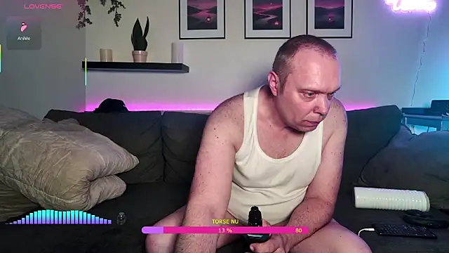 DJShyVibes online show from 04-05-26, 02:47