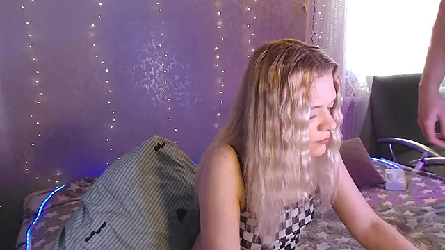 Your Horny Friends online show from 02-27-26, 10:37