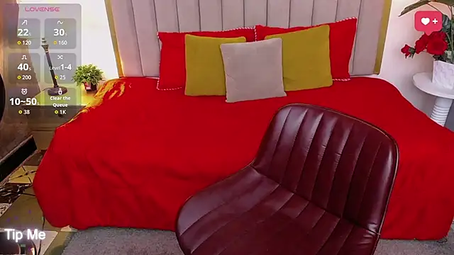 ailyn maury online show from 03-26-26, 01:22