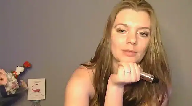 Snapshot of Amesthyst_destiny chatting on 03-16-25, 02:33 Amesthyst destiny online show from 03-16-25, 02:33