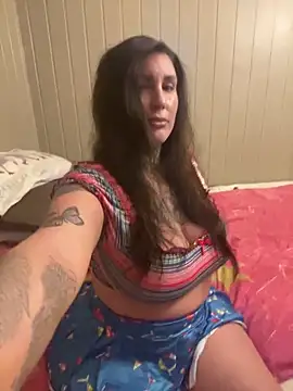 Badgyalbella online show from 04-17-26, 08:23