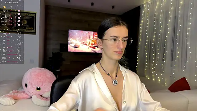 TwinTemptations online show from 12-21-25, 06:15