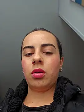 Snapshot of Sairy_ chatting on 04-29-26, 03:27 Sairy online show from 04-29-26, 03:27