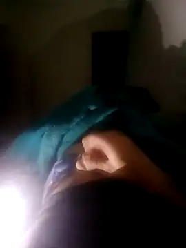 Snapshot of kredazzbigdick chatting on 11-14-25, 06:45 kredazzbigdick online show from 11-14-25, 06:45