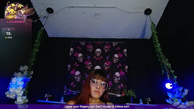 Hairydoll  online show from 11-04-25, 09:14