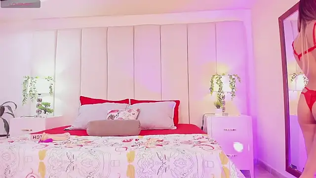 Snapshot of princesssammy2 chatting on 10-20-25, 10:10 princesssammy2 online show from 10-20-25, 10:10