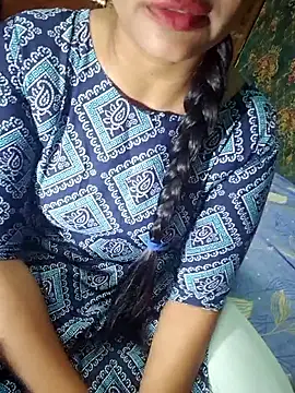 Snapshot of Shalini_telugu09 chatting on 10-23-25, 05:29 Shalini telugu09 online show from 10-23-25, 05:29