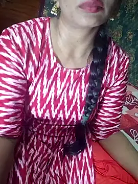 Snapshot of Shalini_telugu09 chatting on 10-27-25, 03:49 Shalini telugu09 online show from 10-27-25, 03:49