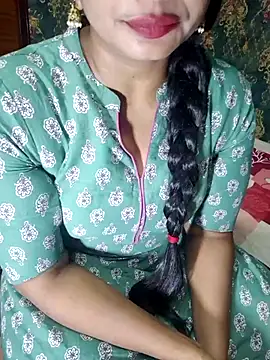 Snapshot of Shalini_telugu09 chatting on 02-02-26, 03:11 Shalini telugu09 online show from 02-02-26, 03:11