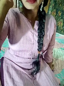 Snapshot of Shalini_telugu09 chatting on 02-25-26, 10:03 Shalini telugu09 online show from 02-25-26, 10:03