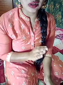 Snapshot of Shalini_telugu09 chatting on 02-28-26, 10:05 Shalini telugu09 online show from 02-28-26, 10:05