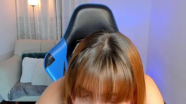 karla hill 28 online show from 04-25-26, 03:42