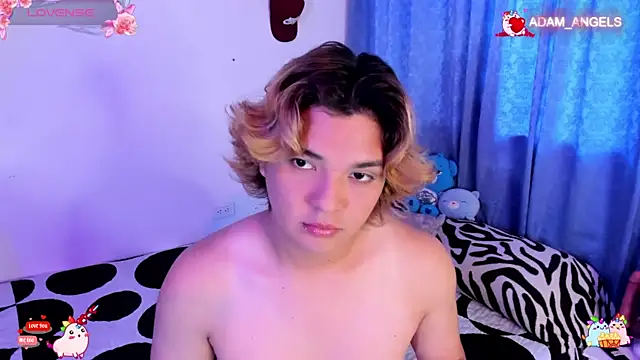 adam angelssss online show from 04-22-26, 02:07