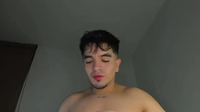 cmzo  online show from 11-20-25, 01:39