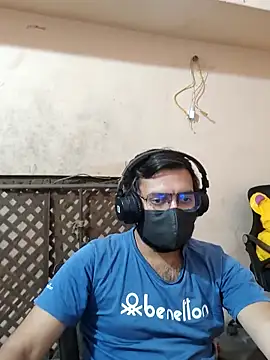 indori guy online show from 05-18-26, 10:21