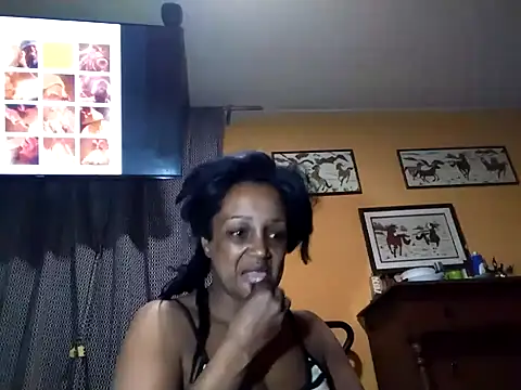 Tatyhotevony online show from 03-18-25, 10:58