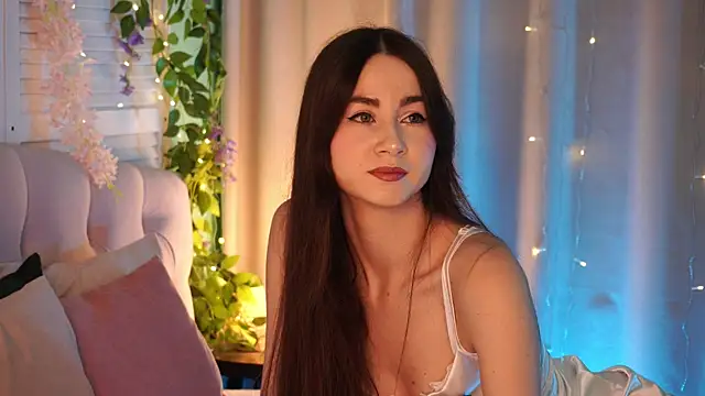 EvaMossi online show from 04-27-26, 05:27