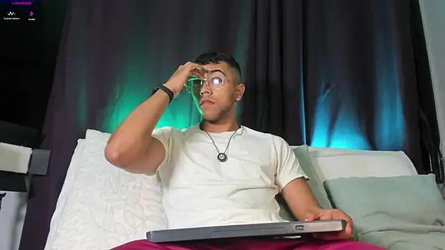 Colstorw  online show from 12-05-25, 10:24