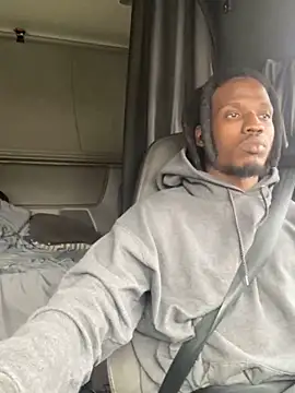 Snapshot of Sir-Tucker chatting on 03-20-25, 08:08 Sir-Tucker online show from 03-20-25, 08:08