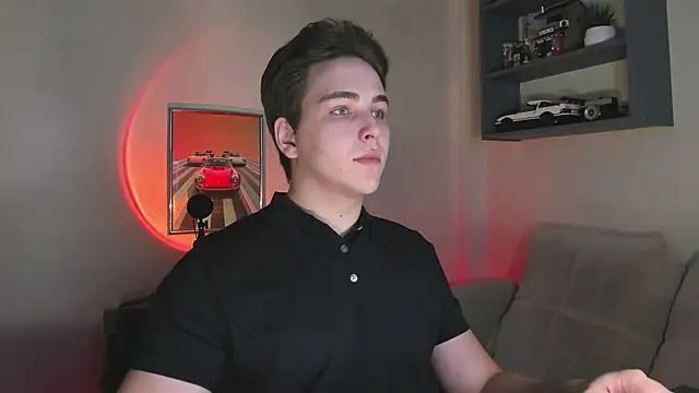 Snapshot of Eric_ether chatting on 11-06-25, 05:03 Eric ether online show from 11-06-25, 05:03