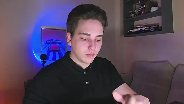 Snapshot of Eric_ether chatting on 11-08-25, 07:23 Eric ether online show from 11-08-25, 07:23