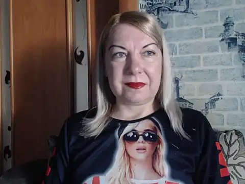 Lillia Ray online show from 04-25-26, 01:41