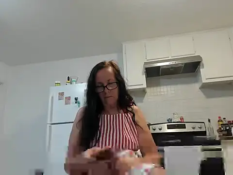 peachgoddess online show from 04-26-26, 02:42