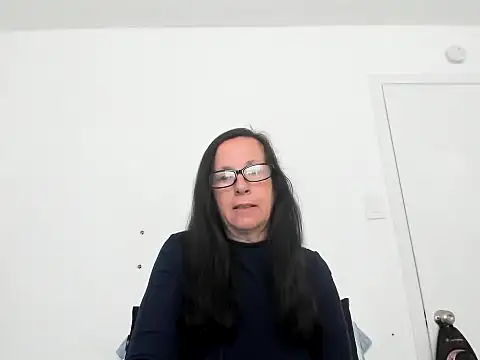 peachgoddess online show from 06-04-26, 01:06