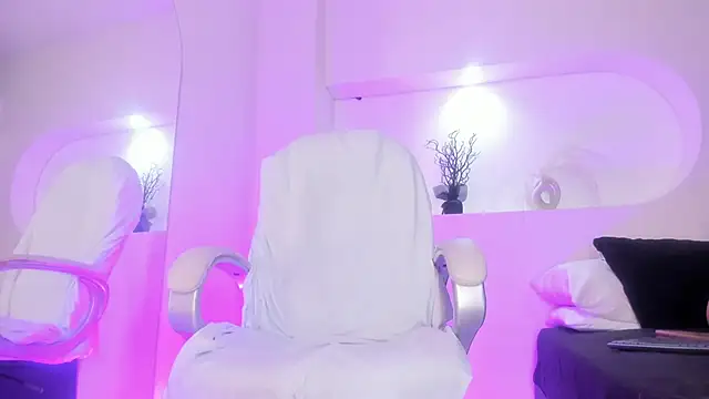 Hot valerygh online show from 11-21-25, 06:28