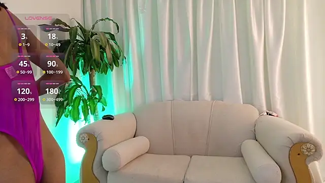 Snapshot of YuliethPetite chatting on 07-09-26, 11:25 YuliethPetite online show from 07-09-26, 11:25