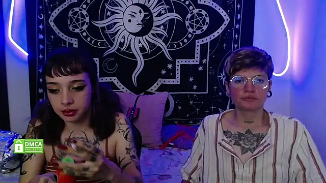 lovelockedlips online show from 03-22-25, 01:32