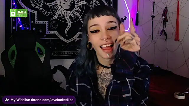 lovelockedlips online show from 11-28-25, 01:52