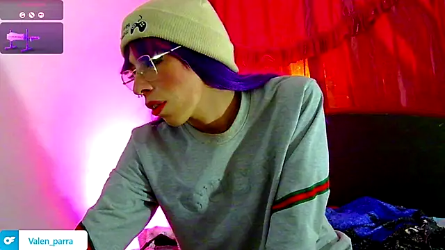 Snapshot of kattycat_ chatting on 10-11-25, 11:14 kattycat  online show from 10-11-25, 11:14