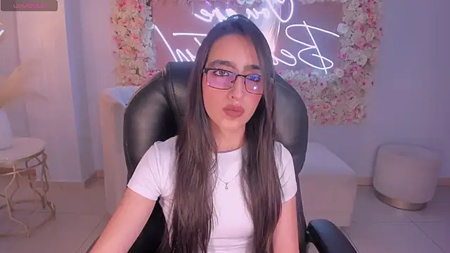 LarisaSmirnov online show from 11-27-25, 05:20