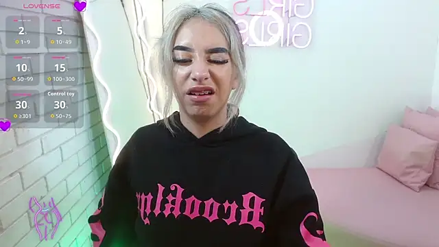 Malory tay1 online show from 11-16-25, 11:38