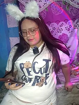 Trilyn25 online show from 10-31-25, 02:56