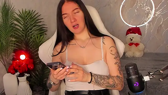 babyisperfect online show from 01-12-26, 03:45