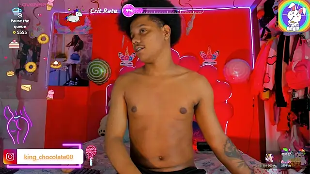 Snapshot of king_chocolatexxx chatting on 11-18-25, 03:23 king chocolatexxx online show from 11-18-25, 03:23