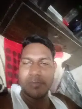 Snapshot of vikesh05 chatting on 03-04-26, 07:31 vikesh05 online show from 03-04-26, 07:31