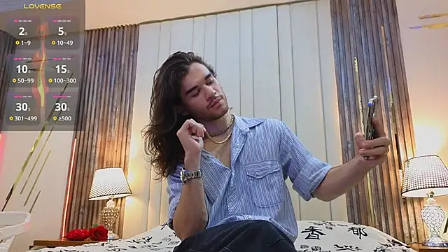 FreyrVik online show from 11-21-25, 04:49