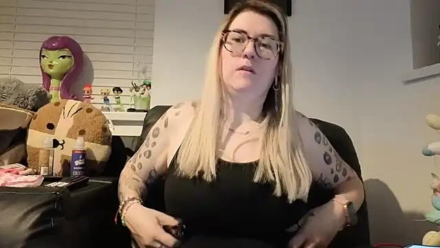 Sizzling Indie36 online show from 03-30-26, 10:00