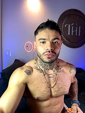 thiagoferrari2 online show from 10-11-25, 05:28