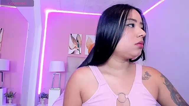 Molly h0t online show from 04-15-26, 01:51